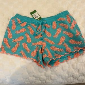 Lilly Pulitzer shorts size medium with tag